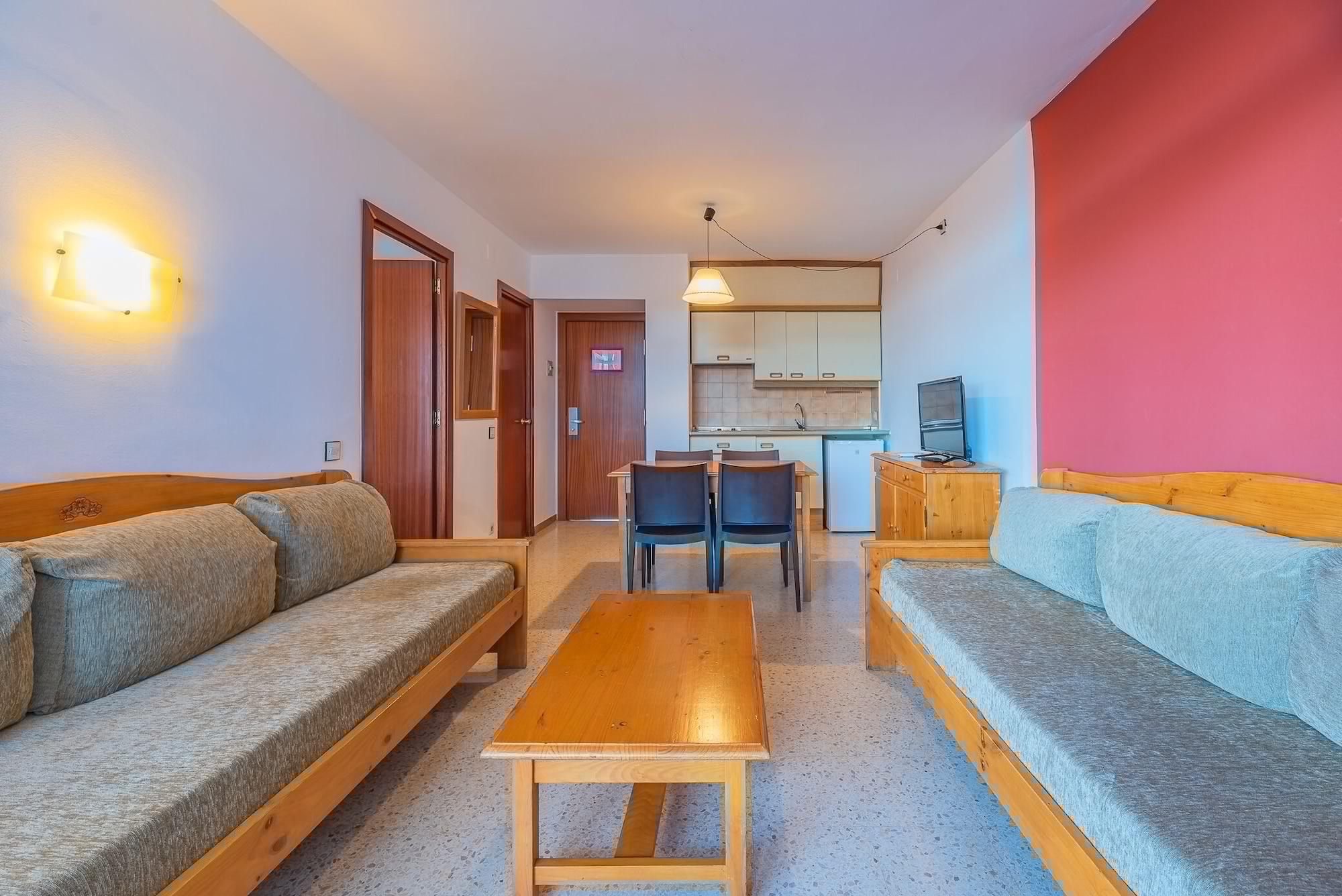 Xon'S Platja Ha Hotel เอมปูเรียบราบา ภายนอก รูปภาพ